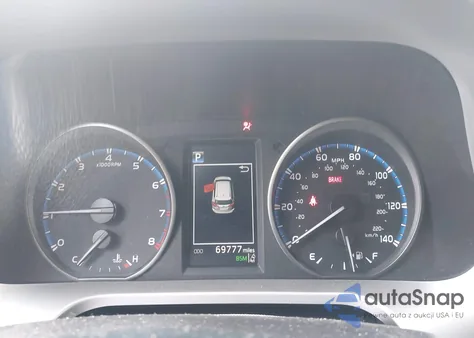 2018 Toyota Rav4 Xle z USA, uszkodzony, nr VIN JTMRFREV8JJ235515